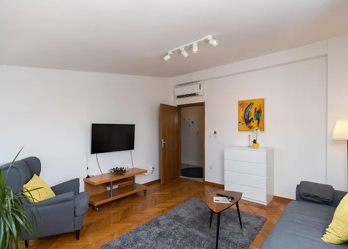 Romance - One Bedroom With Patio R3 Ragusa