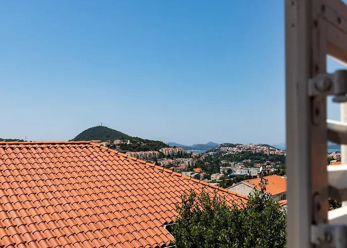 Apartman Romance - One Bedroom With Patio R3 *